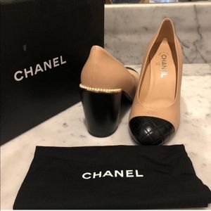 🔸”NEW”🔸 CHANEL Leather Quilted Cap Toe